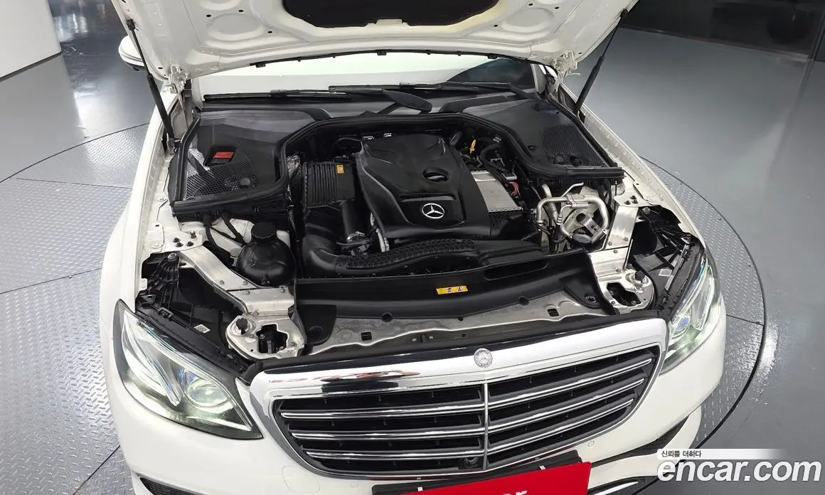Mercedes-Benz E-Class 2017 2.0 автомат (гидро), фото 6