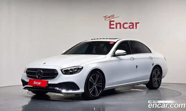 Mercedes-Benz E-Class 2020 2.0 автомат (гидро), миниатюра 1