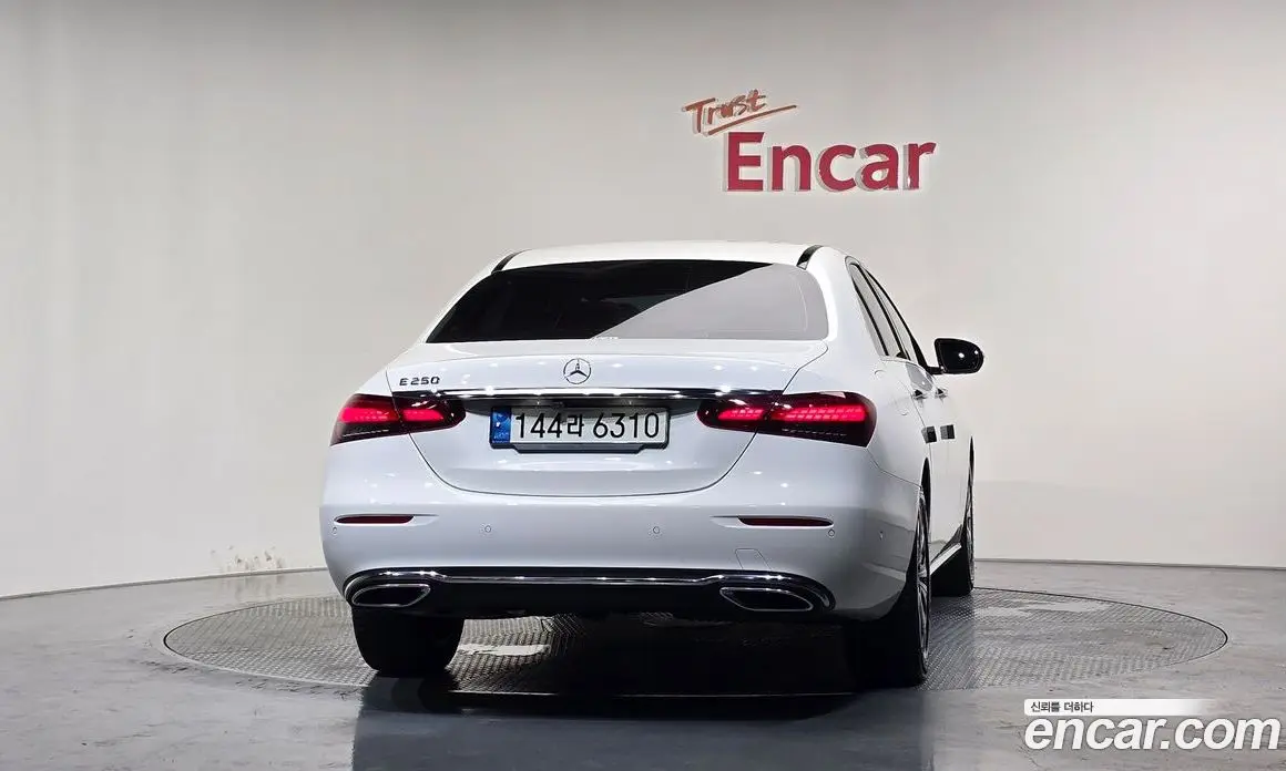 Mercedes-Benz E-Class 2020 2.0 автомат (гидро), фото 4