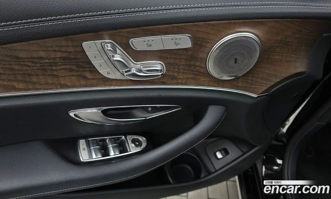 Mercedes-Benz E-Class 2020 2.0 автомат (гидро), фото 29