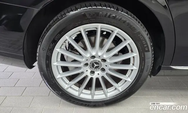 Mercedes-Benz E-Class 2020 2.0 автомат (гидро), миниатюра 5