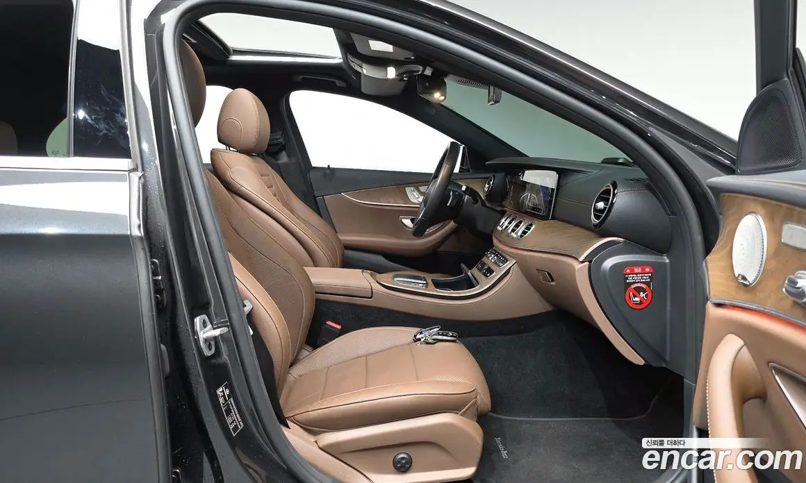 Mercedes-Benz E-Class 2021 2.0 автомат (гидро), фото 16