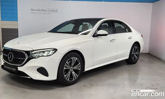 Mercedes-Benz E-Class 2025 2.0 автомат (гидро), миниатюра 1