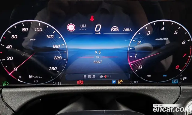 Mercedes-Benz E-Class 2025 2.0 автомат (гидро), миниатюра 8