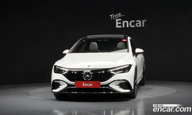Mercedes-Benz EQE 2023 0.3 автомат (гидро), миниатюра 2