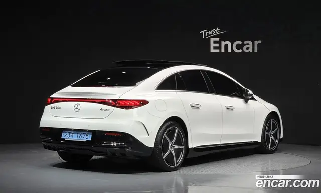 Mercedes-Benz EQE 2023 0.3 автомат (гидро), миниатюра 3