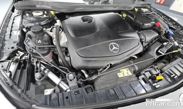 Mercedes-Benz GLA-Class 2019 2.0 автомат (гидро), миниатюра 6