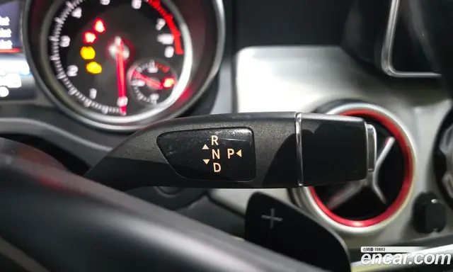 Mercedes-Benz GLA-Class 2019 2.0 автомат (гидро), миниатюра 9