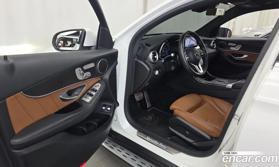 Mercedes-Benz GLC-Class 2021 2.0 автомат (гидро), фото 13