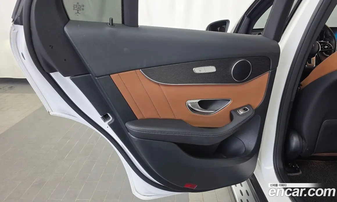 Mercedes-Benz GLC-Class 2021 2.0 автомат (гидро), фото 15