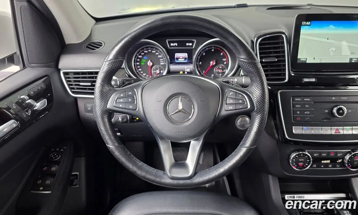 Mercedes-Benz GLE-Class 2016 3.0 автомат (гидро), фото 13
