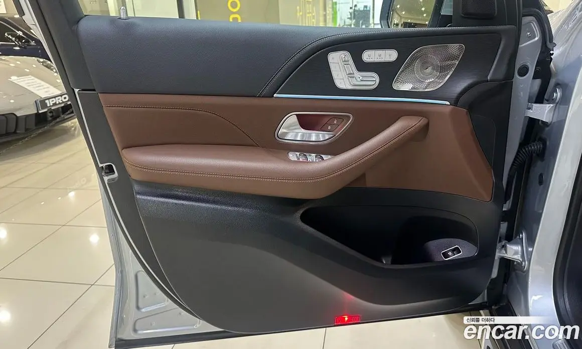 Mercedes-Benz GLE-Class 2025 3.0 автомат (гидро), фото 13