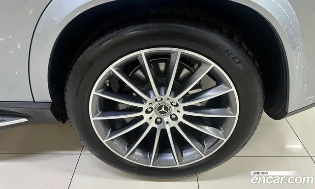 Mercedes-Benz GLE-Class 2025 3.0 автомат (гидро), миниатюра 5