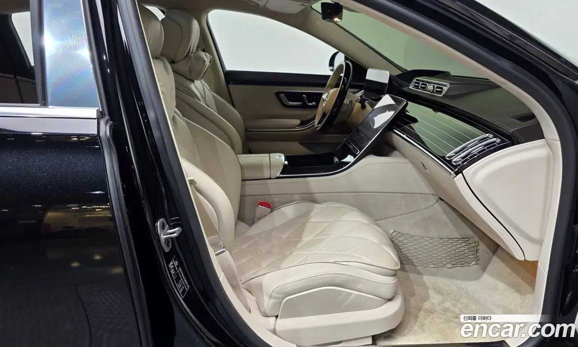Mercedes-Benz S-Class 2022 4.0 автомат (гидро), фото 17