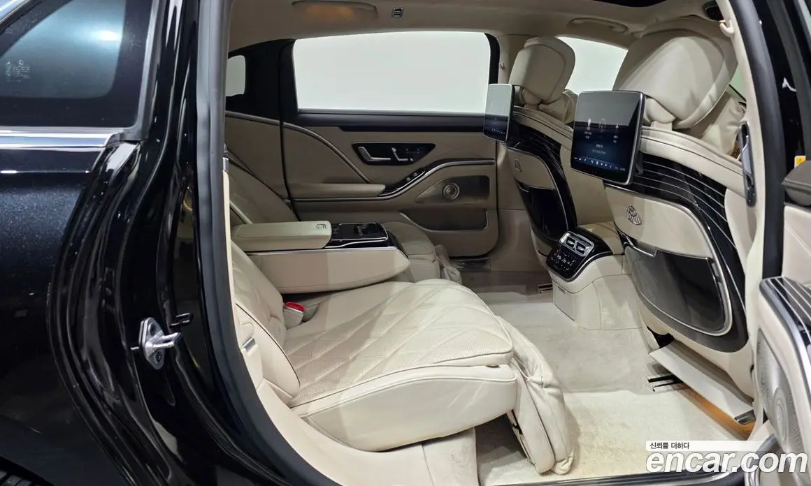 Mercedes-Benz S-Class 2022 4.0 автомат (гидро), фото 18