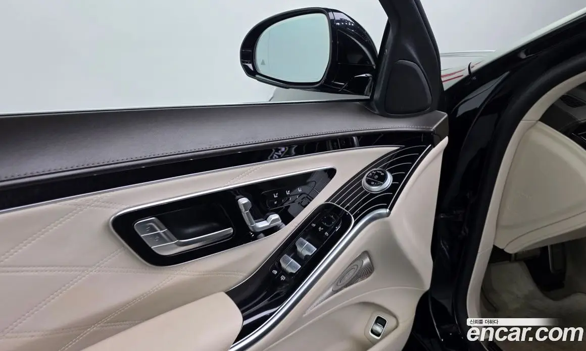 Mercedes-Benz S-Class 2022 4.0 автомат (гидро), фото 36