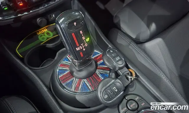 Mini Clubman 2020 2.0 автомат (гидро), миниатюра 12