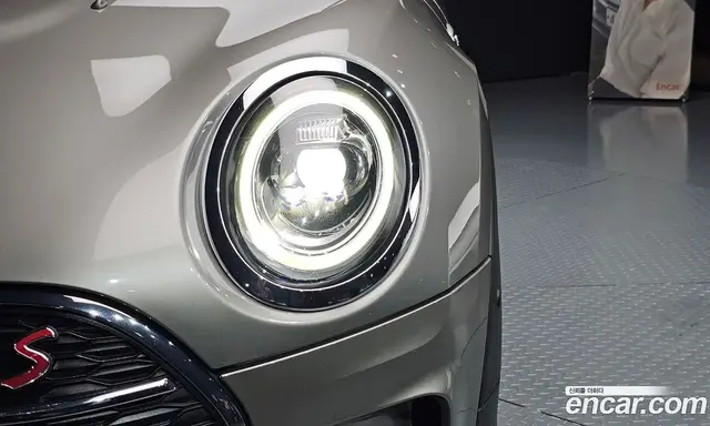 Mini Clubman 2020 2.0 автомат (гидро), миниатюра 8