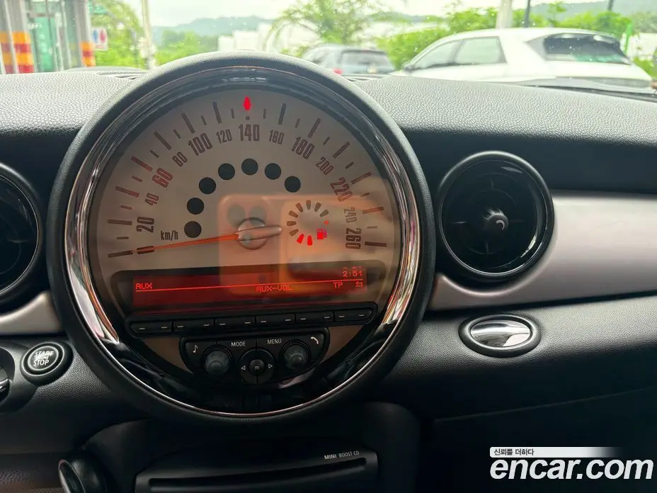 Mini Cooper 2011 1.6 автомат (гидро), фото 11