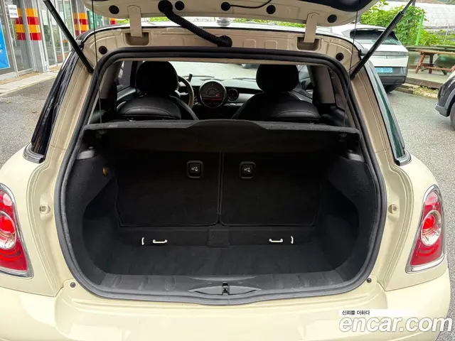 Mini Cooper 2011 1.6 автомат (гидро), миниатюра 5