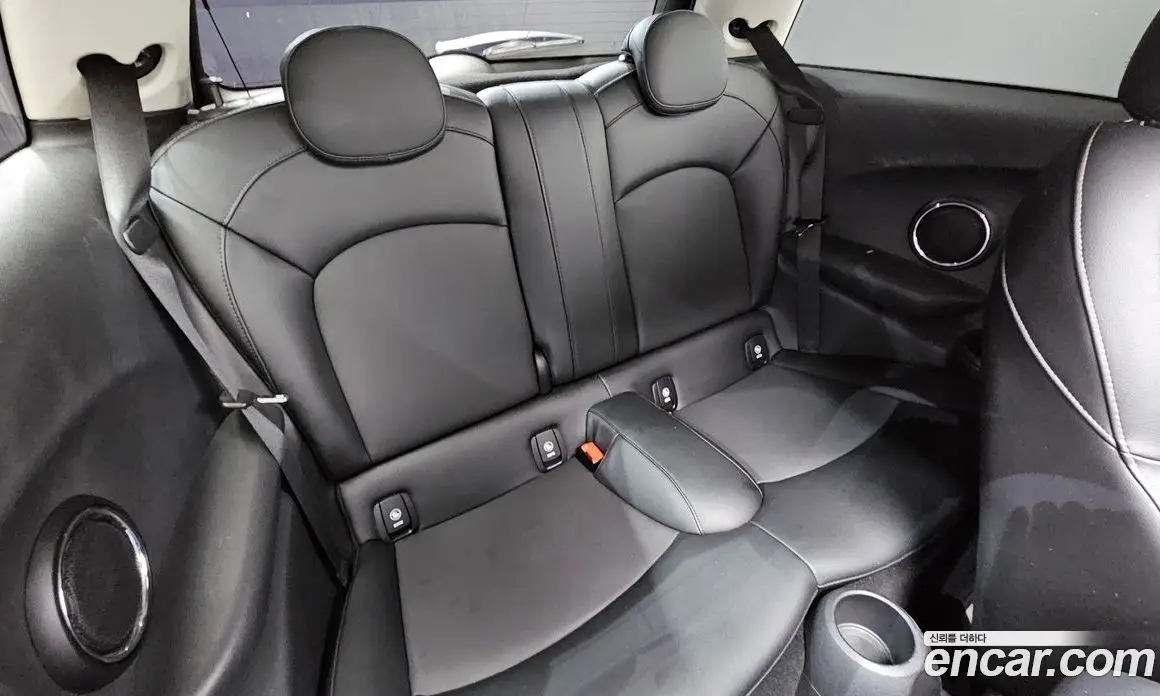Mini Cooper 2017 2.0 автомат (гидро), фото 11