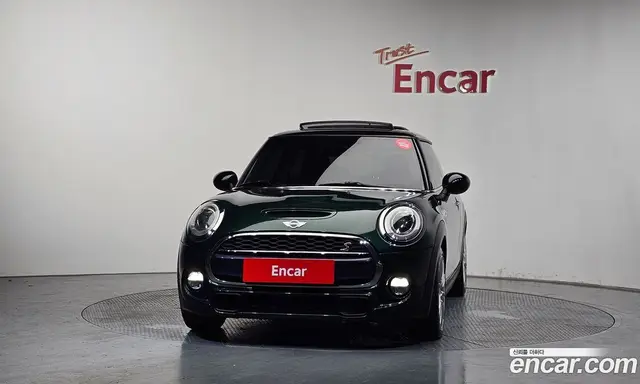 Mini Cooper 2017 2.0 автомат (гидро), миниатюра 3