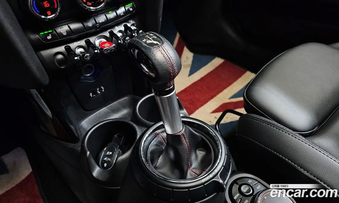 Mini Cooper 2017 2.0 автомат (гидро), фото 9