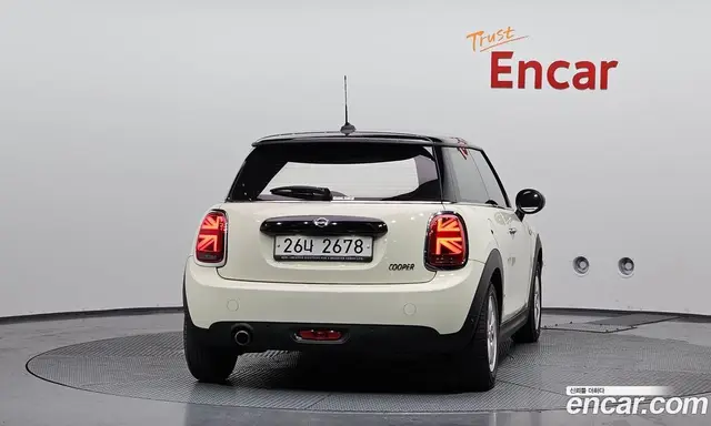 Mini Cooper 2019 1.5 автомат (гидро), миниатюра 4 Mini Cooper 2019 1.5 автомат (гидро), миниатюра 4