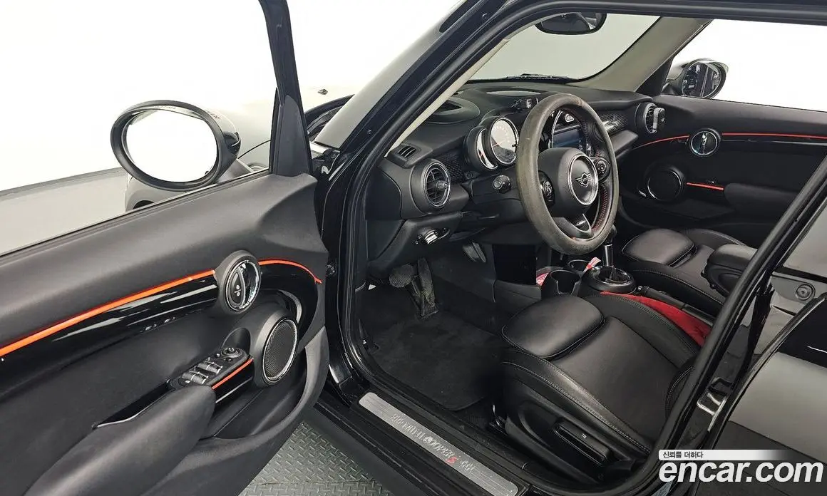 Mini Cooper 2019 2.0 автомат (гидро), фото 11 Mini Cooper 2019 2.0 автомат (гидро), фото 11