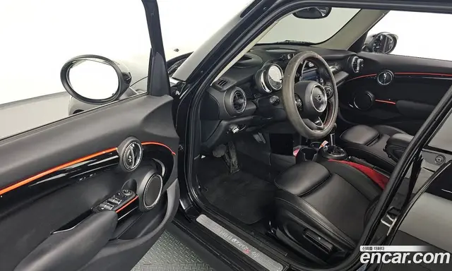 Mini Cooper 2019 2.0 автомат (гидро), миниатюра 11 Mini Cooper 2019 2.0 автомат (гидро), миниатюра 11