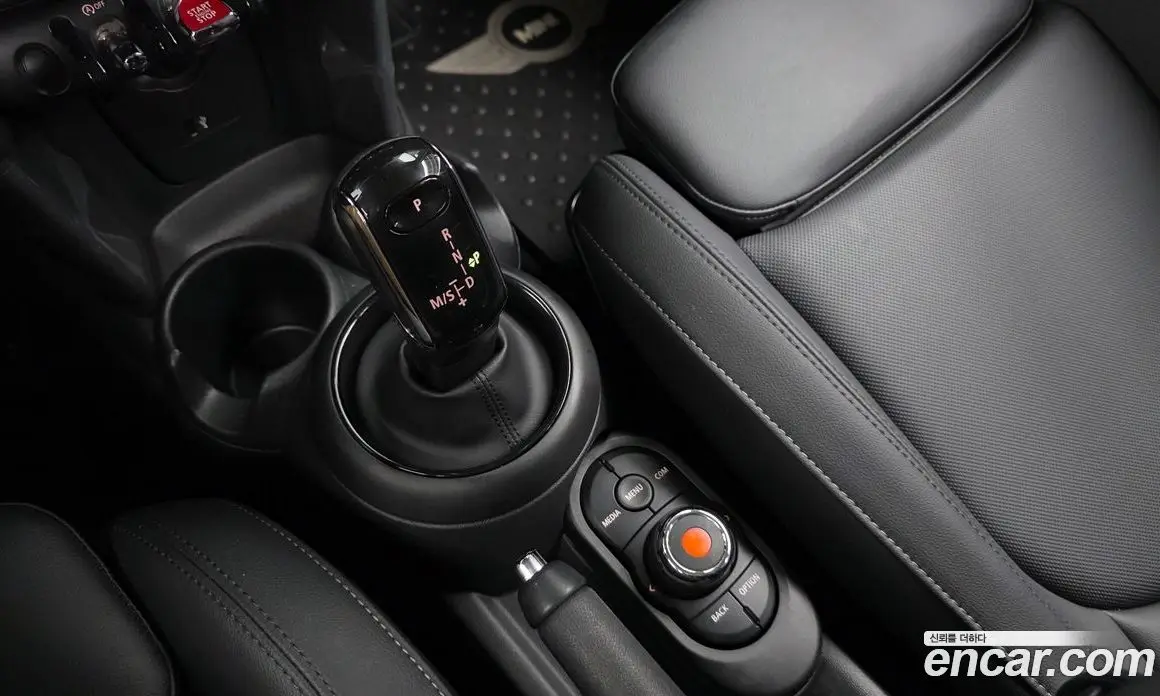 Mini Cooper 2020 1.5 автомат (гидро), фото 12