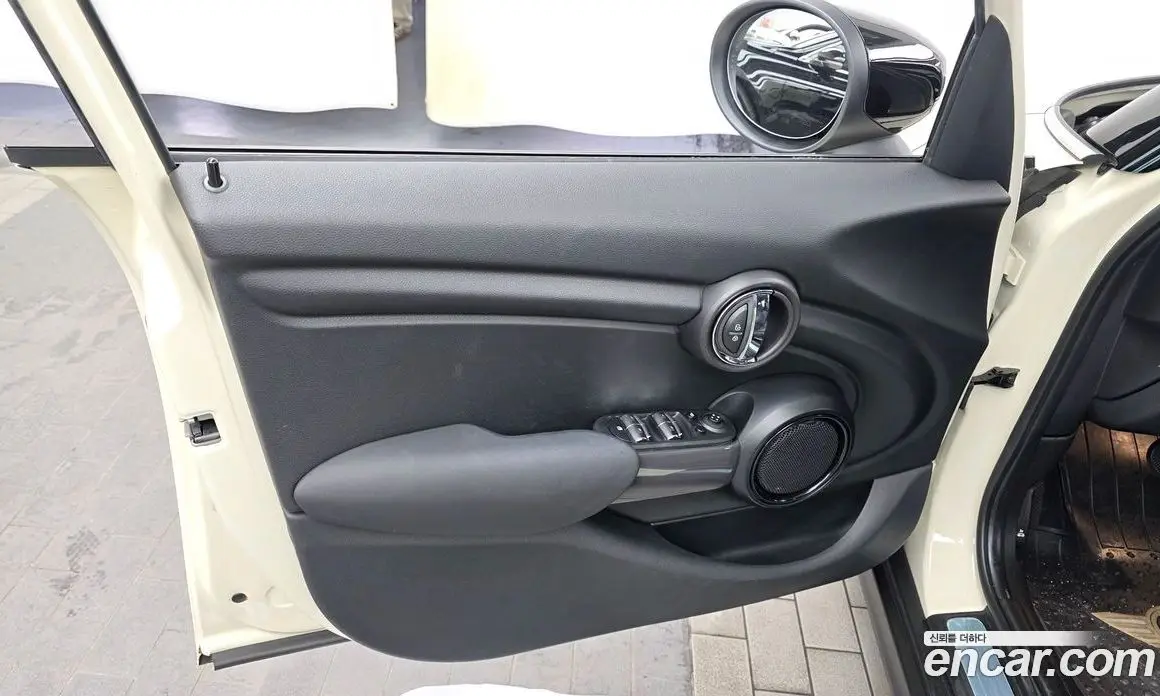 Mini Cooper 2020 1.5 автомат (гидро), фото 14