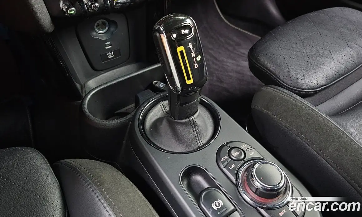 Mini Cooper 2022 автомат (гидро), фото 11