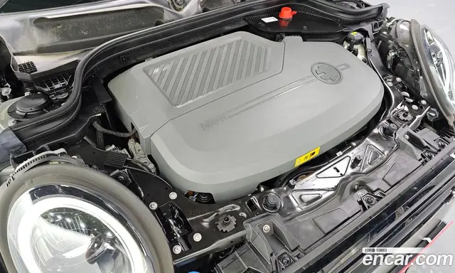 Mini Cooper 2022 автомат (гидро), миниатюра 5