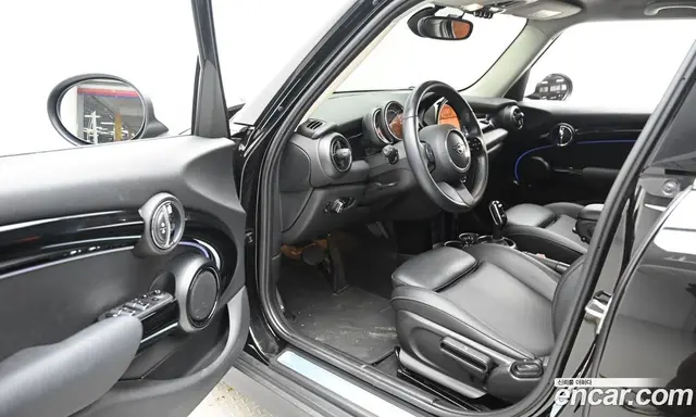 Mini Cooper 2022 1.5 автомат (гидро), миниатюра 11