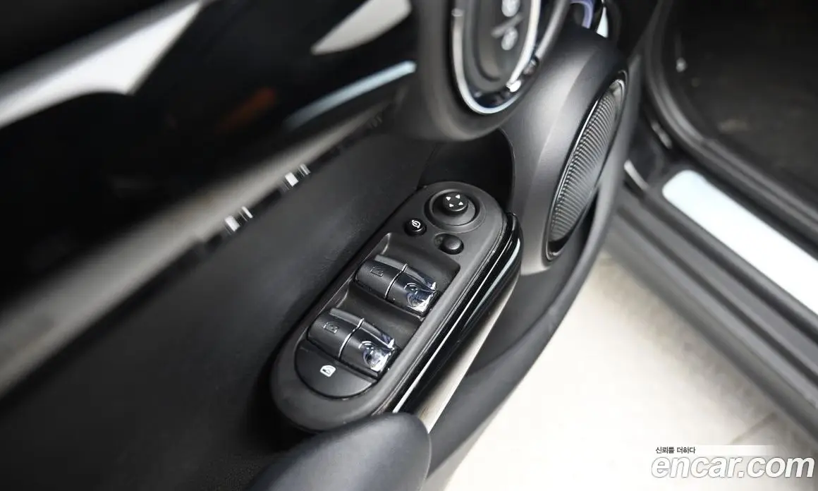 Mini Cooper 2022 1.5 автомат (гидро), фото 16