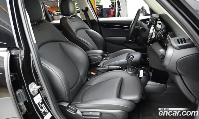 Mini Cooper 2022 1.5 автомат (гидро), миниатюра 10