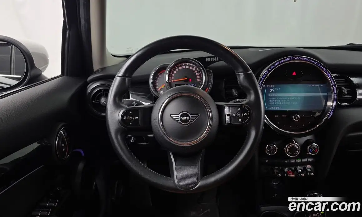 Mini Cooper 2022 1.5 автомат (гидро), фото 13