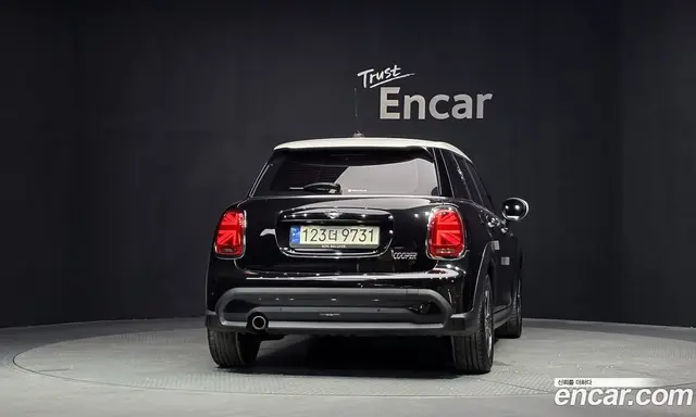 Mini Cooper 2022 1.5 автомат (гидро), миниатюра 4