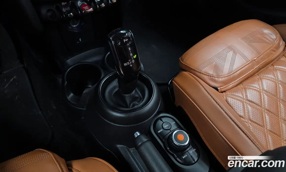 Mini Cooper 2022 1.5 автомат (гидро), фото 9