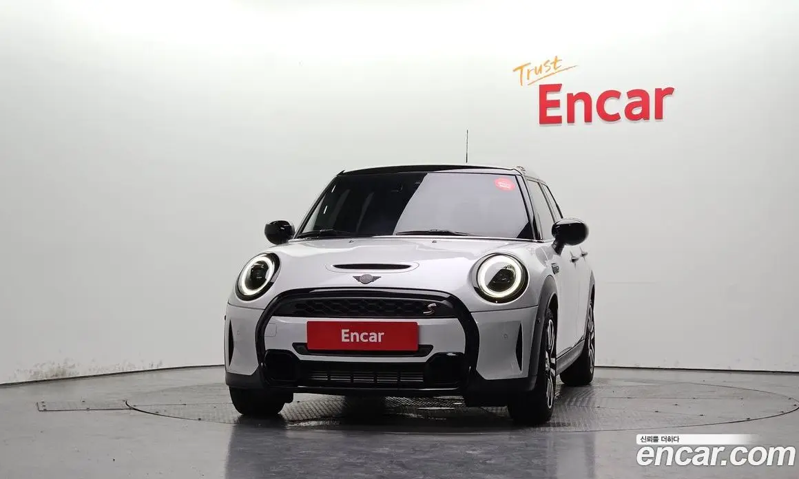 Mini Cooper 2023 2.0 автомат (гидро), фото 3