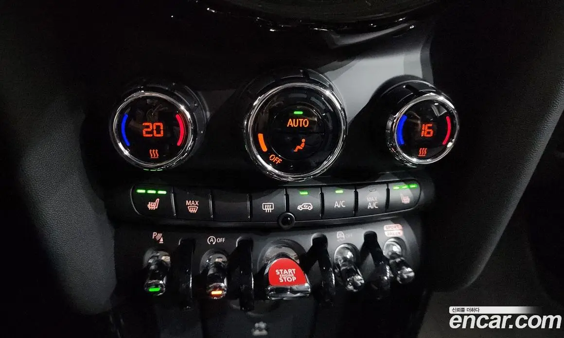 Mini Cooper 2023 1.5 автомат (гидро), фото 32