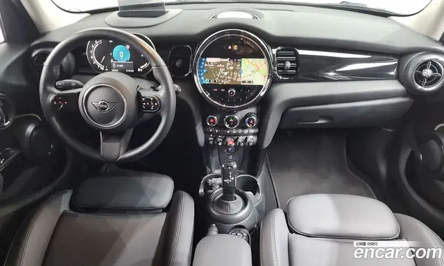 Mini Cooper 2023 1.5 автомат (гидро), миниатюра 10