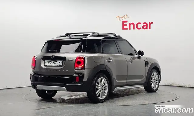 Mini Countryman 2018 1.5 автомат (гидро), миниатюра 1