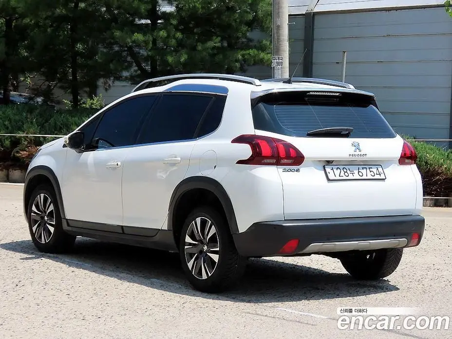 Peugeot 2008 2019 1.5 автомат (гидро), фото 3