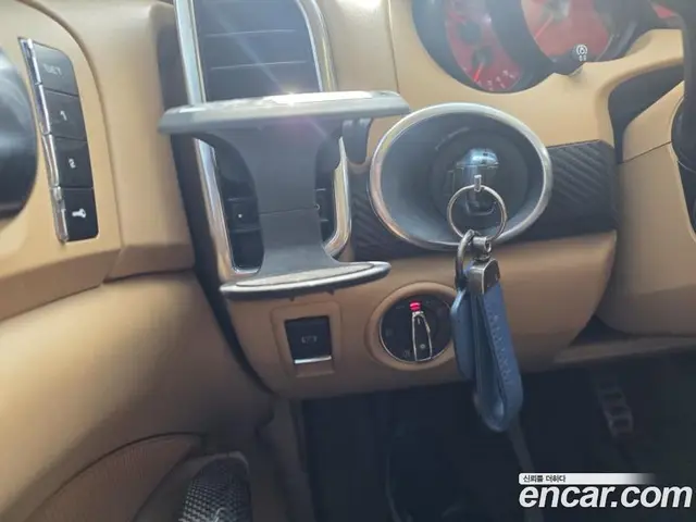 Porsche Cayenne 2015 4.8 автомат (гидро), миниатюра 5