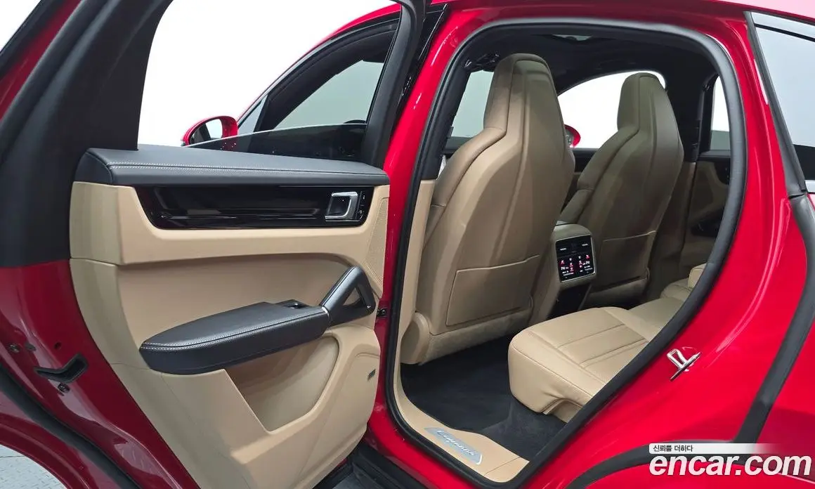 Porsche Cayenne 2021 3.0 автомат (гидро), фото 15