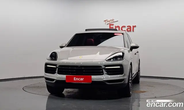 Porsche Cayenne 2022 3.0 автомат (гидро), миниатюра 2