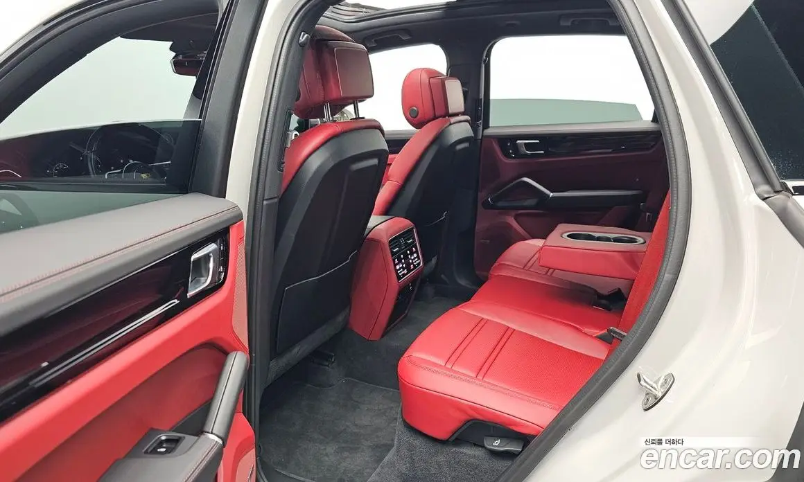 Porsche Cayenne 2022 3.0 автомат (гидро), фото 15