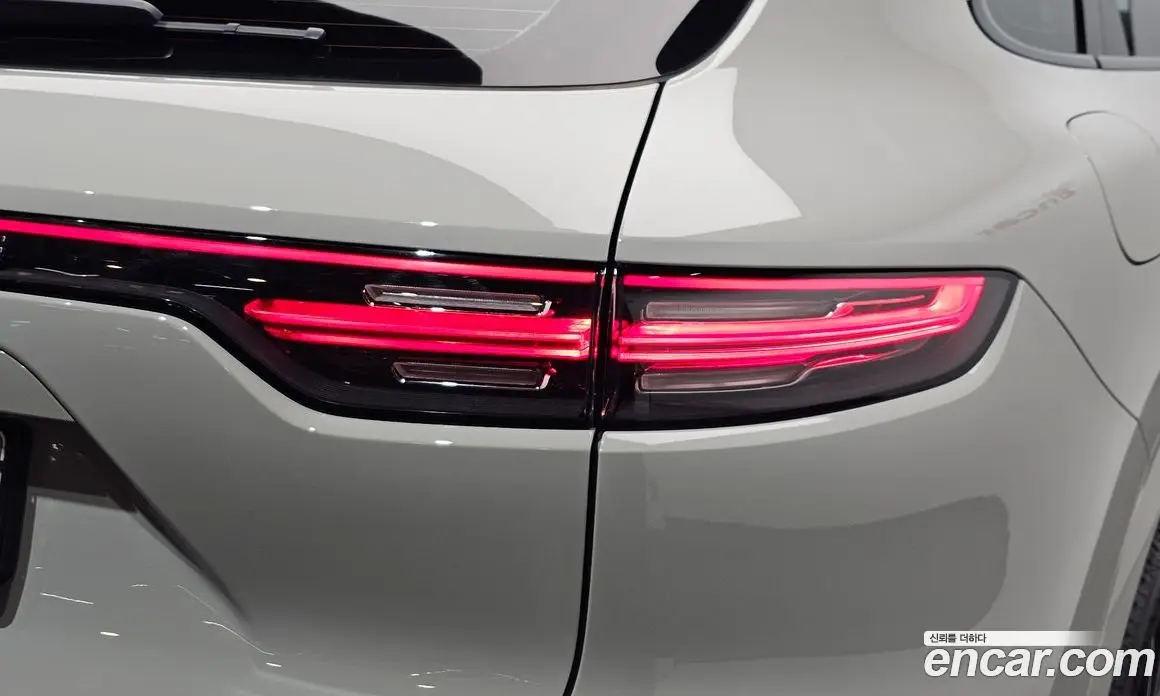 Porsche Cayenne 2022 3.0 автомат (гидро), фото 8